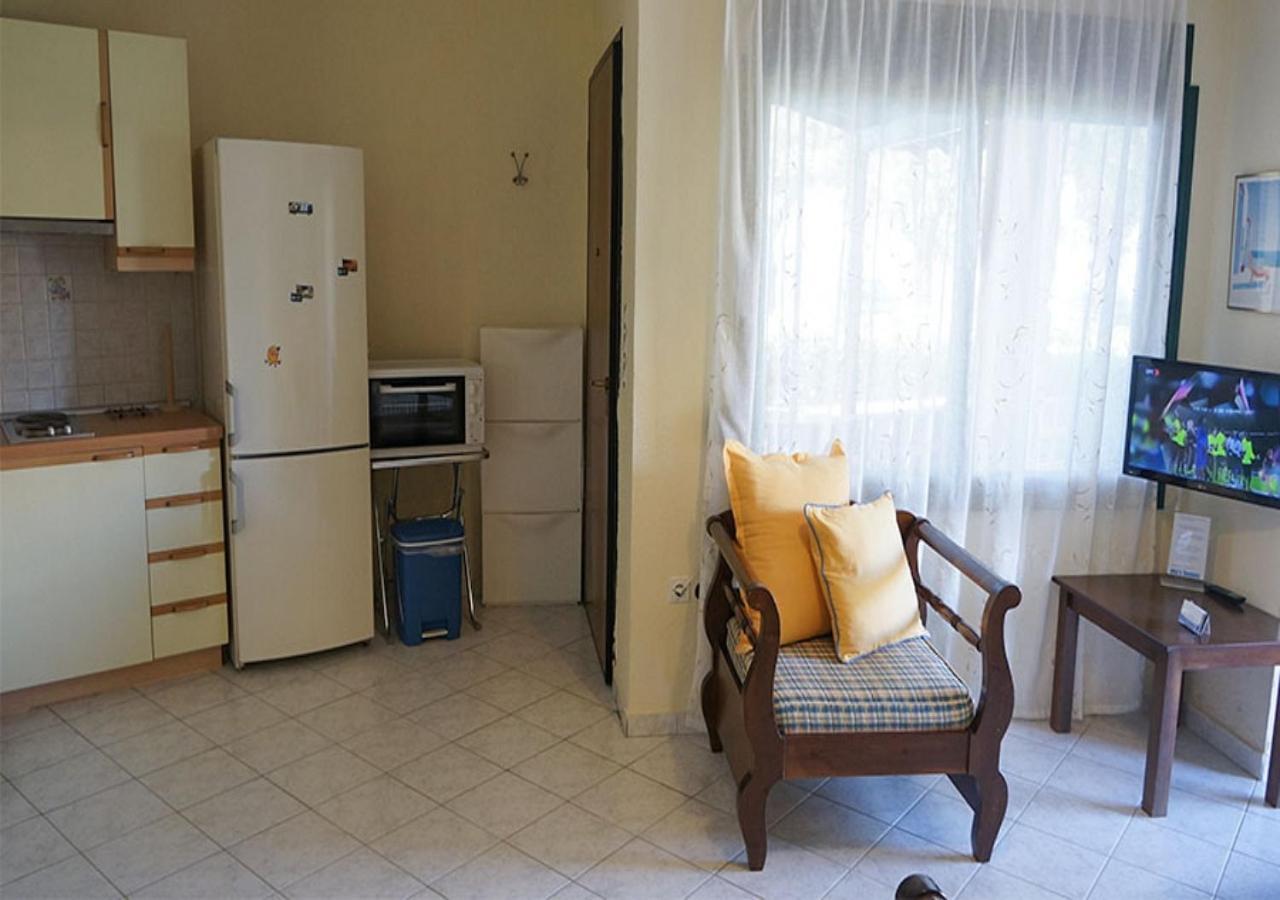 Eva'S Houses Nikiti ภายนอก รูปภาพ